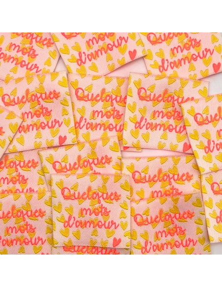 Conjunto de 5 etiquetas tecidas para costurar Algumas palavras de amor - Fluo
