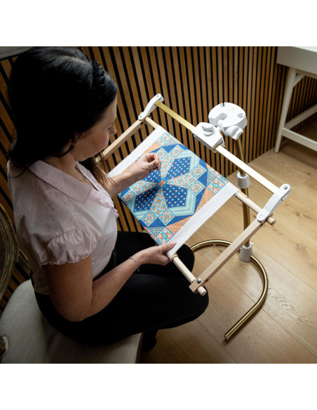 Suporte para bastidor de bordado Daylight StitchSmart 2