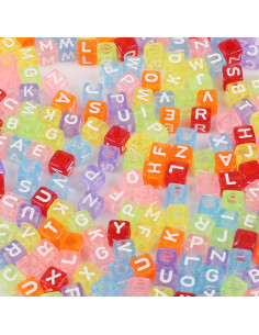 Saco de 100 contas quadradas coloridas - Letras brancas