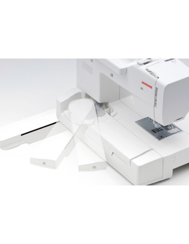 Machine à coudre et et à broder Janome Memory Craft 1000