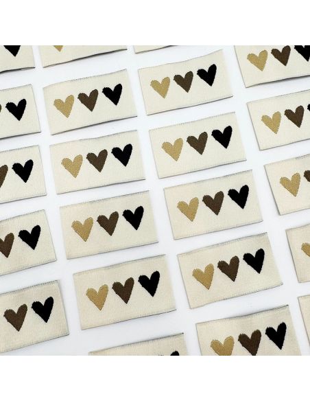 Conjunto de 5 etiquetas tecidas para costurar Olá beleza - 3 corações