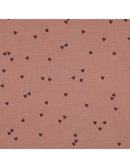 Tecido gaze dupla estampado - Coração mocha sobre fundo marrom