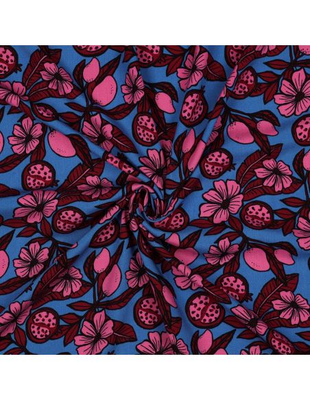 Tecido viscose - Flores rosa fundo azul