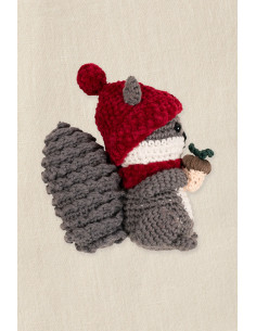 Kit amigurumi - Esquilo guloso 2