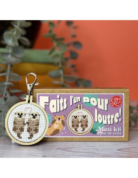 Mini kit de bordado ponto cruz - Feitos um para o outro!