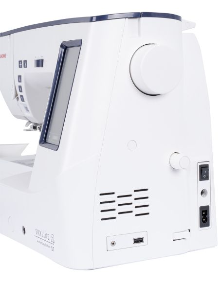 Máquina de costura Janome Skyline S7