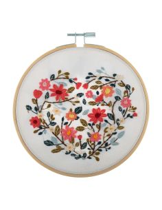 Kit de bordado - Coração floral