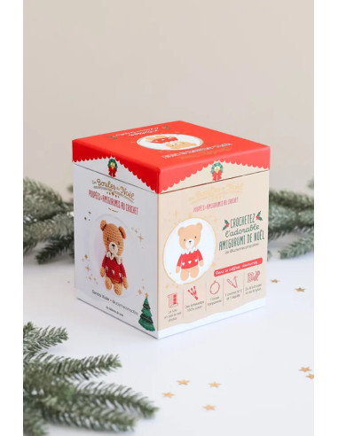 Conjunto de bola de Natal amigurumi em crochê - O ursinho