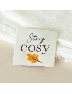Etiqueta tecida para costurar Stay cosy