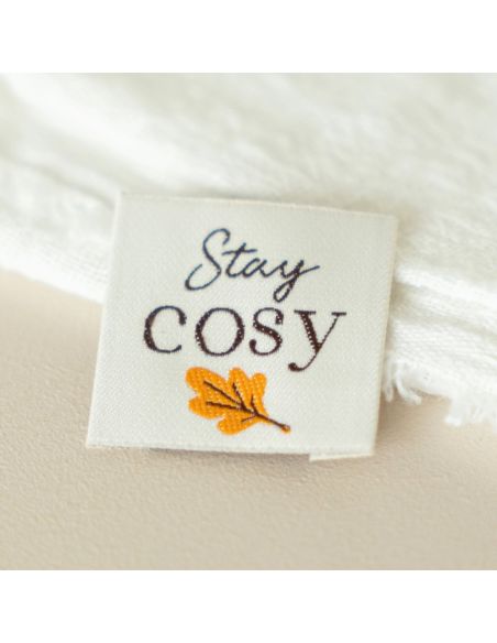 Etiqueta tecida para costurar Stay cosy