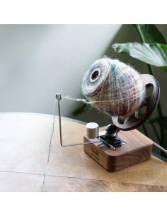 Bobinador de lã em madeira de nogueira premium 2