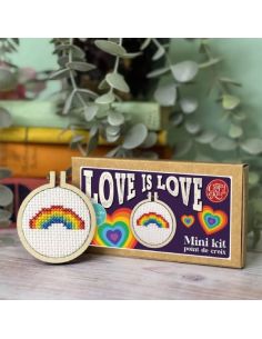 Mini kit bordado ponto cruz - Love is love