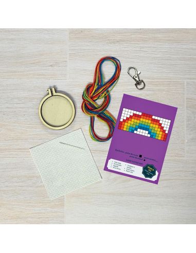 Mini kit bordado ponto cruz - Love is love