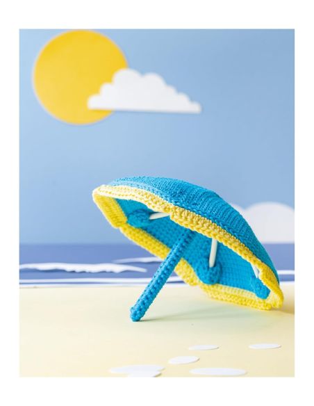 Livro amigurumis de férias na praia e na floresta
