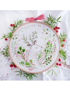 Kit de bordado Tamar Nahir-Yanai - Christmas Deer